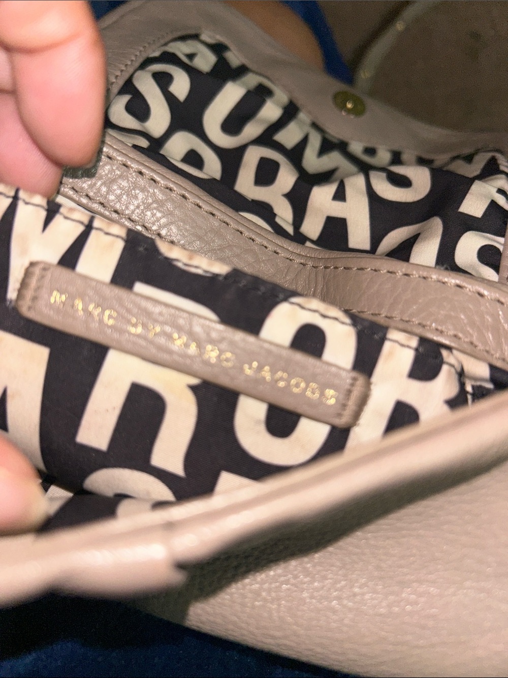 Preowned Marc By Marc Jacobs Pebbled Leather Crossbody - Beige - Picture 2 of 5